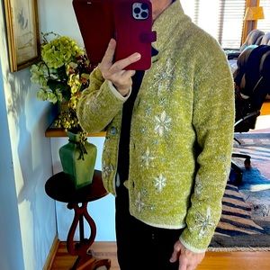 Icelandic Sweater Green & Cream Embroidered sz Large